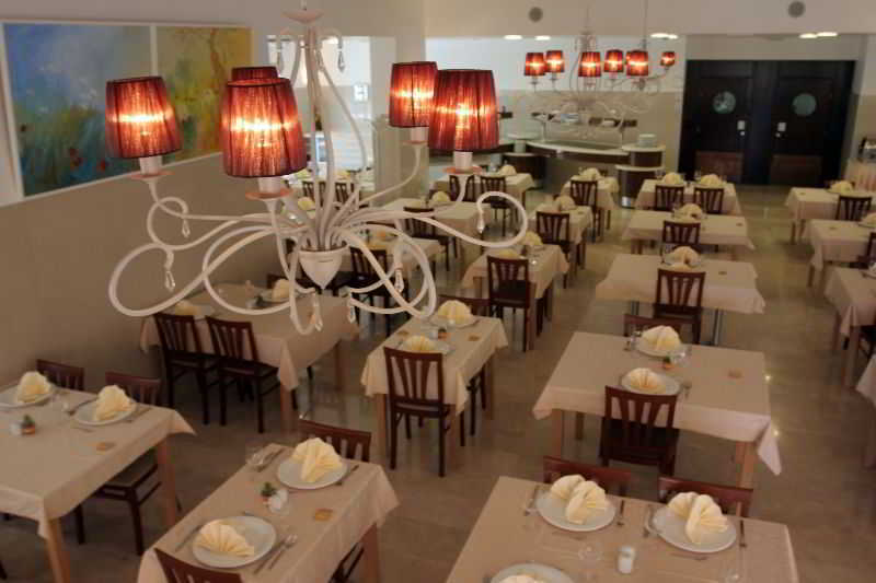 Hotel Quercus Drvenik  Ngoại thất bức ảnh