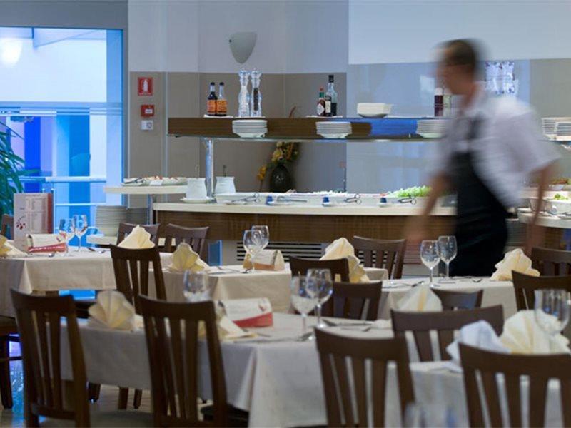 Hotel Quercus Drvenik  Ngoại thất bức ảnh